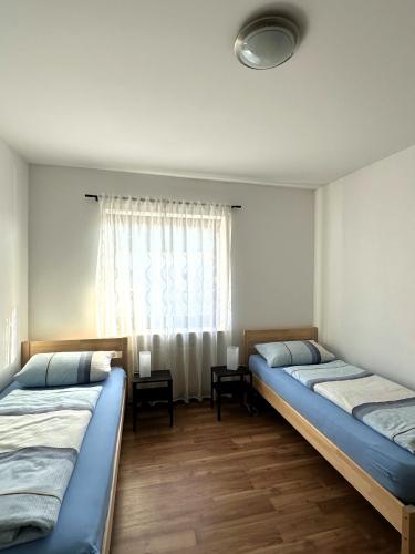 13341_zimmer_a1_betten